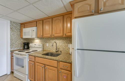 Stunning Beachfront Condo with Panoramic Ocean View - Foto 9