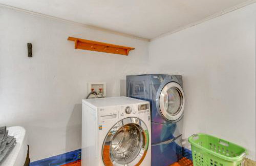 5 Mi to Lake Ontario Mexico Home with Seasonal Pool - Photo 16