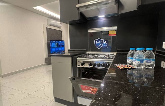 Cozy Rooftop Near Al Services 24 - Foto 14