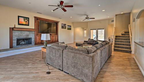 Luxe Vista Getaway with Private Pool and Hot Tub! - Foto 5