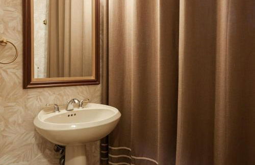 Bridgeview Retreat Near Balboa Park - Foto 32