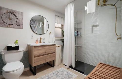 Beach Block 2-Bed with Coastal Palm Trees and Yard - Photo 27