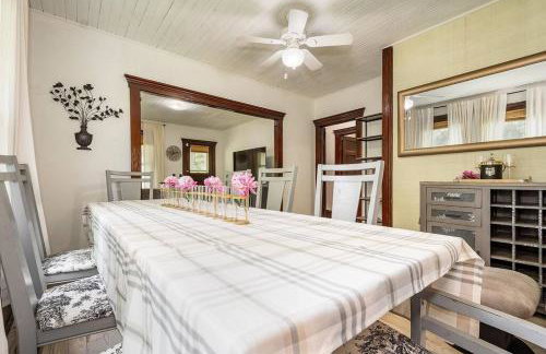 Mountain Serene Views and Creek-side Charm - Pet friendly - Foto 14