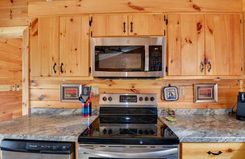 Bring a Pet Peaceful Frenchburg Cabin on 1 Acre - Foto 9