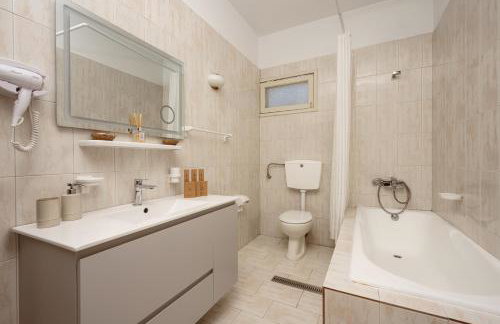 Mira Premium House - Serenity Escape in Kalamaki by Villa Mana Gers - Foto 14