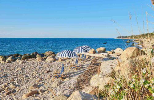 Stunning luxury Retreat I Wineries & Fall Farm Fun - Photo 41