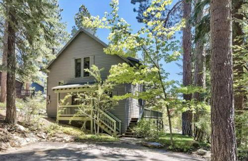Cozy Designer Decorated Cabin Near Slopes Fireplace Peekaboo Lakeview - Foto 28