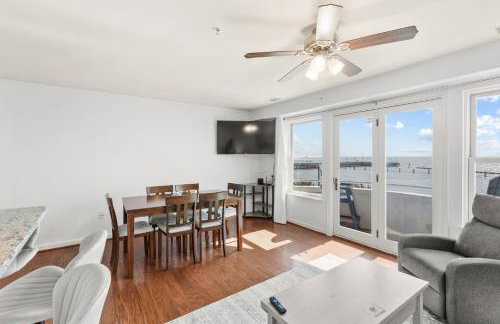 Bayfront Boardwalk Condo w Sunrise Views - Foto 4
