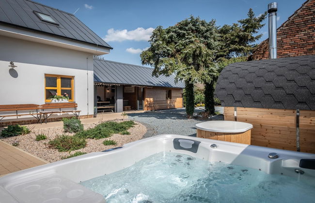 Komarov Pkk031 in Kladruby nad Labem - Foto 26