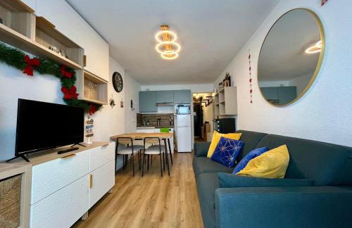 Appartement studio cabine avec vue panoramique au pied des pistes - Foto 1