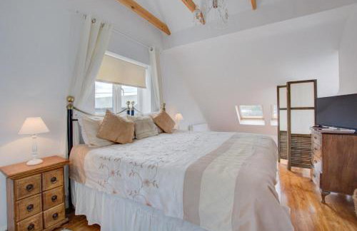 3 Bed in Wroxham oc-1496 - Photo 4