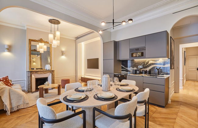 Amazing Apartment Saint Germain des Pres With A-C - Foto 20