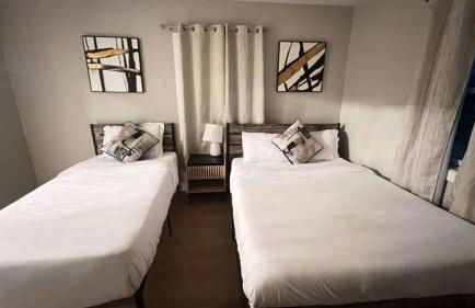 321 W Park El Cajon Front Unit by SD Stay - Foto 16