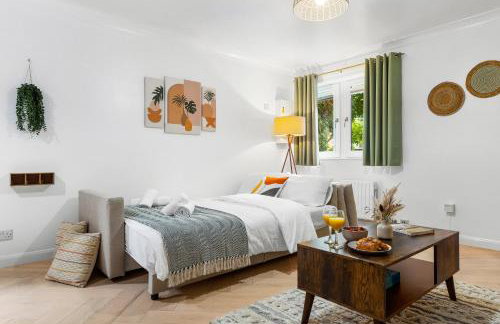 Azalea Apartment Home comforts by the river - Foto 7