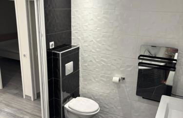 Villa luxueuse et Moderne avec piscine ! - Photo 36