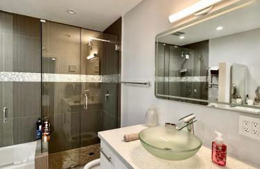 Modern Miami Oversized 3 Bedroom in Central Location - Foto 13