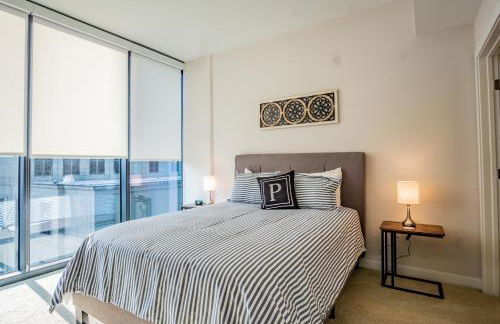 High Rise 2 Bedroom apartment in a Great location apts - Foto 9