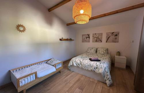 Maison paisible toute équipée, piscine chauffée - Foto 9