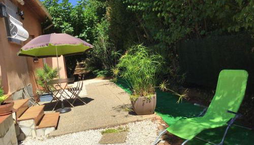 Charmant appartement à Le Muy avec terrasse et jardin - Foto 1, Garden