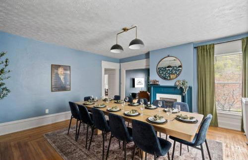 Bourbon Trail Duplex~ HOT TUB~ Walk to Downtown - Foto 31