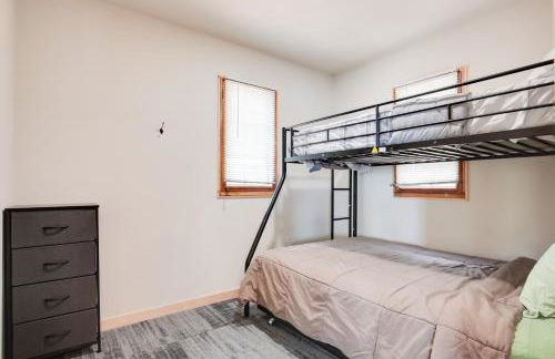 Waterfront Wisconsin Cabin Private Dock, Fire Pit - Foto 17