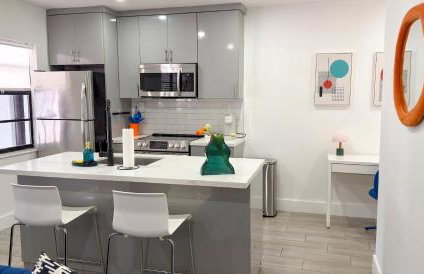 After Hours - Wilton Drive and Jacuzzi - Foto 3