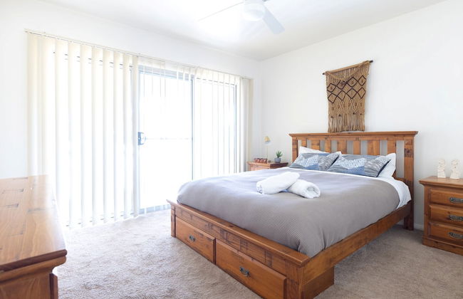 River Views on Renown - Photo 3