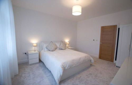 New stylish 4 bed house moments from Clacton beach - Foto 25