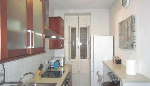 Main Central Station Apartment - Photo 4