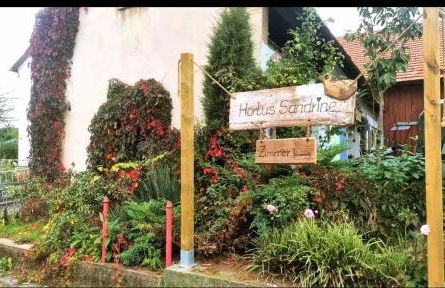 HEUHOTEL FARM Own sleeping bag Free WiFi - Foto 3