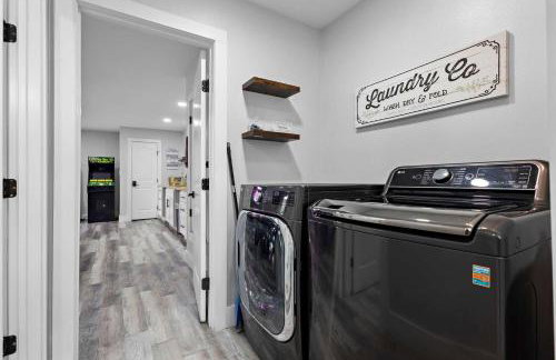 Dallas Family Fun Haus with Pool and Massive Game Room - Foto 42