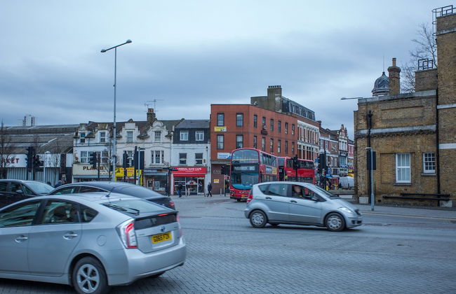 Superior 2 bedroom Apartments - Photo 18