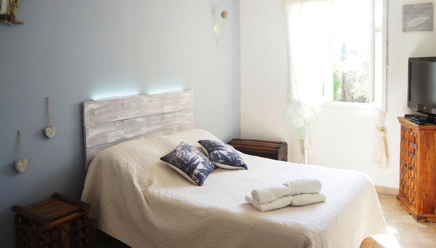 Cosy Holiday Home With Private and Heated Pool, Roaix-formerly TUI Ferienhaus - Foto 3, Habitación