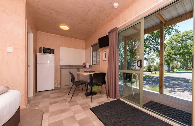 Martinborough TOP 10 Holiday Park - Photo 19