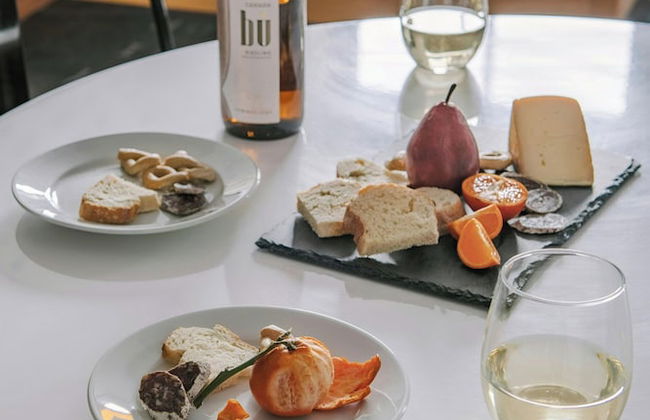 Sonder by Marriott Bonvoy Le Victoria Apartments Old Montreal - Photo 16