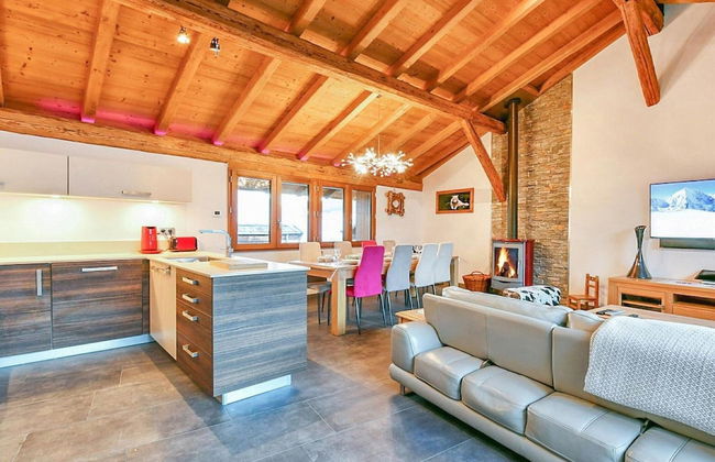 Cosy Chalet in Village of Les Allues - Foto 4