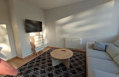 appartement 3 chambres avec balcon et parking - Foto 10