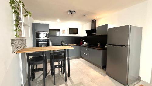 Louisa - Spacieux en Plein centre - Places gratuites - 1er étage - Photo 3