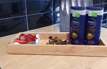 TOPFLAT mit Küche I gratis Parkplatz I drei Schlafzimmer I zentrumnah - Foto 2