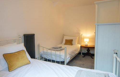 Former 16th Century Inn - In the heart of Macclesfield, gateway to the Peaks - Photo 14