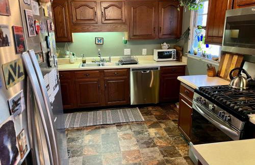 Happy Haven w hottub, Gym, & hammocks in West AVL - Foto 18