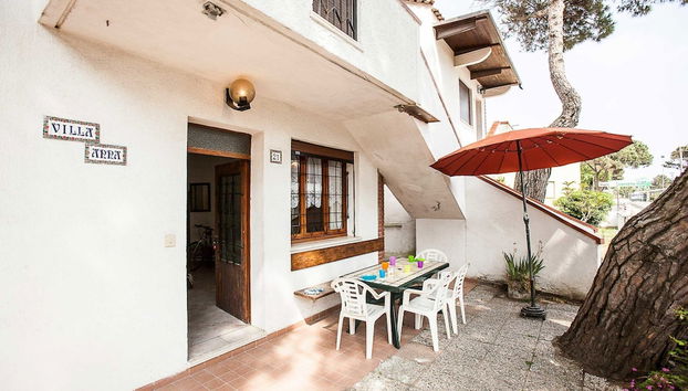 Quiet Little Villa by the Seaside in Rosolina Mare - Foto 2, Imagen principal