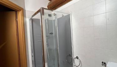 Mansarda panoramica a Temù- comprensorio ponte di legno-tonale - Foto 3, Shower