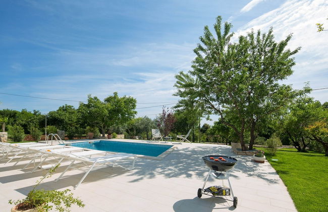 Exquisite Villa in Stanisovi With Swimming Pool - Foto 27