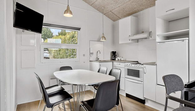 8 Person Holiday Park Home in Faaborg - Photo 4, Private kitchen