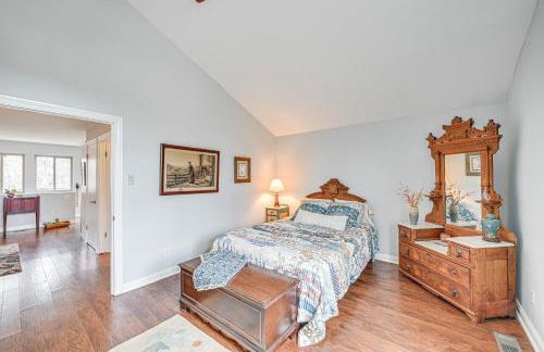 8 Mi to Lake Michigan Creative Retreat with Deck! - Foto 13