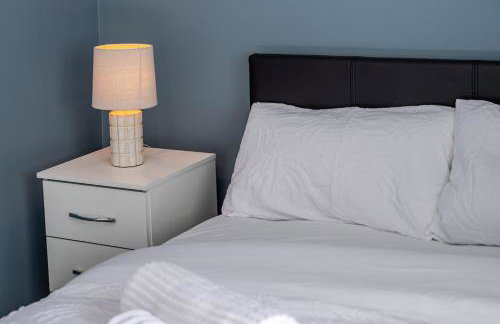 Cozy 2-Bed Home in Middleton - Foto 17