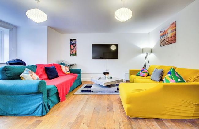 Spacious 2-bed Apartment, Family With Pets Welcome - Foto 12