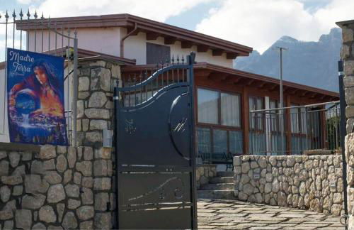 Madre Terra - Foto 1