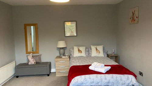 Little Hare Lodge - Spacious 2 bedroom attached bungalow - Foto 3